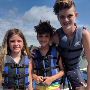 Meet your Posher, Angela